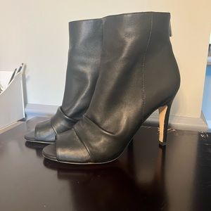 Jessica Simpson ankle bootie